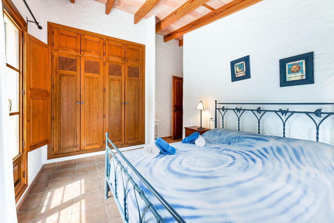 Yuma Villa *